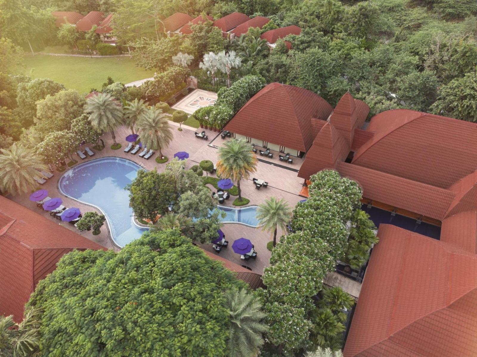 Ananta Spa & Resort, Pushkar Exterior photo